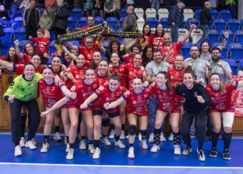 Porriño eliminó a Kynzvart para hacer historia y clasificarse para la final de la EHF European Cup