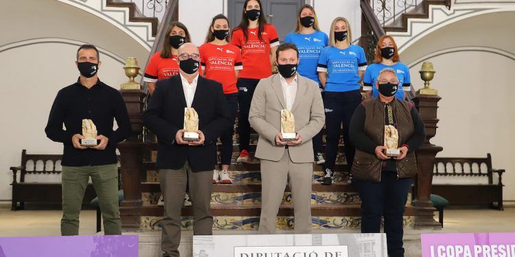 La Diputació presenta la primera final profesional de la historia de pilota femenina