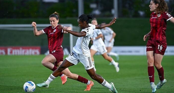 La Real Sociedad y el Tenerife ganaron y el DUX Logroño rescató un empate ante el Real Madrid