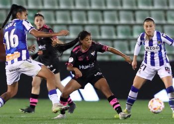 La Real Sociedad elimina al Sporting de Huelva y es finalista de la Supercopa