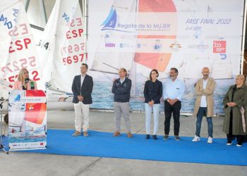 Presentada en Vilagarcía la Regata de la Mujer