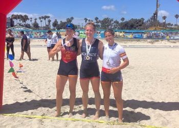 España exhibe potencial en su estreno en el campo de regatas olímpico beach sprint de Los Ángeles