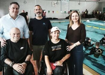 ‘Mareas Inclusivas’ reúne en Torrent a más de cien personas en una jornada de buceo inclusivo