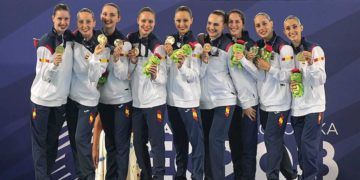 Oro en rutina libre para el equipo de natación artística en Cracovia 2023