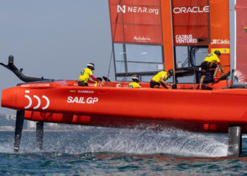 España quiere que su primera victoria sea en Cádiz