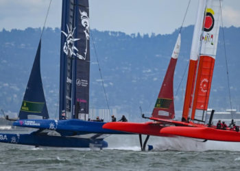 Jornada esperanzadora para España en la Sail GP de Cádiz
