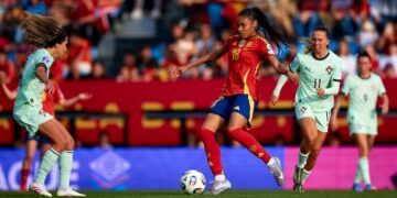 España arrolló con juego y goles a Portugal