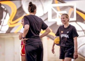 Sandra Ygueravide: «Yo ya era una jugadora que intentaba ayudar, ha sido un cambio natural»
