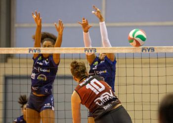 Socuéllamos y Dos Hermanas toman ventaja en la primera ronda de los play-offs de Superliga