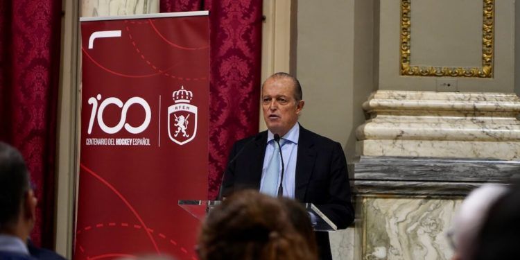 La RFEH presenta en los actos de su Centenario en València