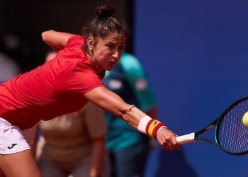 Sorribes y Bucsa cayeron ante Andreeva y Shnaider en semis y buscarán el bronce olímpico