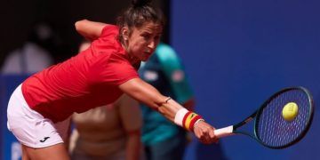 Sorribes y Bucsa cayeron ante Andreeva y Shnaider en semis y buscarán el bronce olímpico