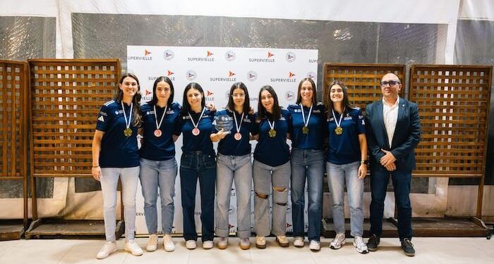 La selección valenciana femenina de pilota concluyó en el podio en el Mundial de Argentina