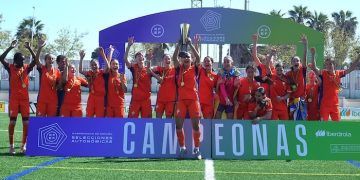 La selección valencia Valenta sub’14 se proclamó campeona de España en Torrevieja