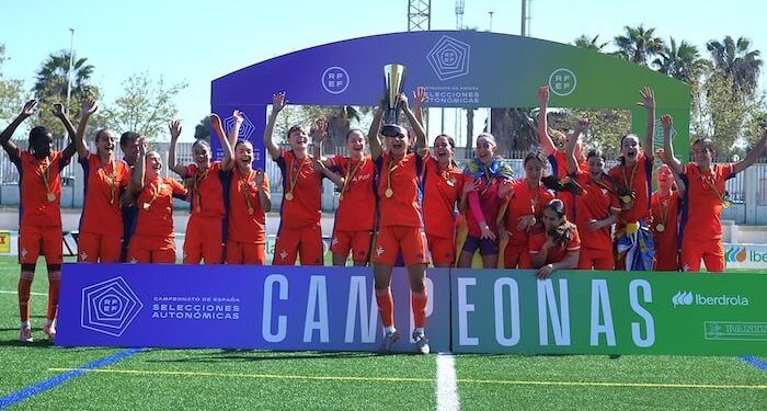 La selección valencia Valenta sub’14 se proclamó campeona de España en Torrevieja