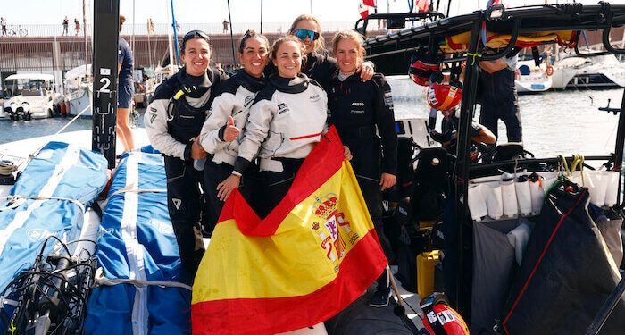 El pequeño gran ‘milagro’ del Sail Team España: acabar entre las tres mejores del mundo