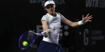 Cristina Bucsa alcanza los cuartos en el WTA 500 de Mérida tras ganar a Marina Stakusic