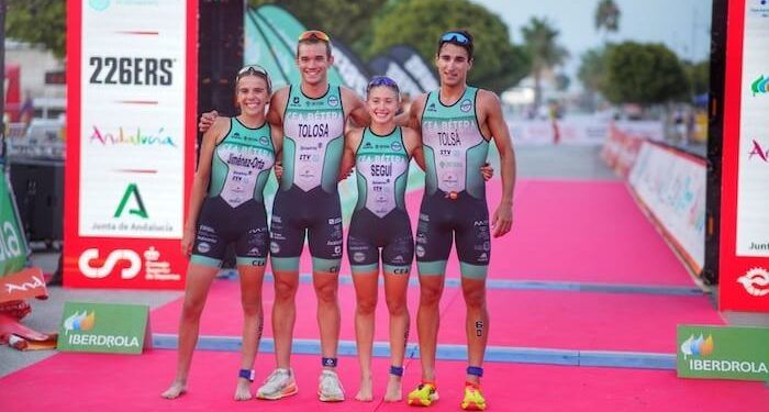 El CEA Bétera femenino, campeonas de España de triatlón SuperSprint por clubes