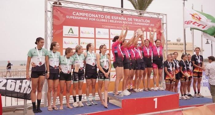 El CEA Bétera femenino, campeonas de España de triatlón SuperSprint por clubes