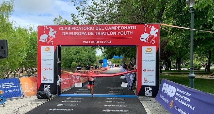 Marina Muñoz se impuso en el clasificatorio para el campeonato de España de triatlón sprint