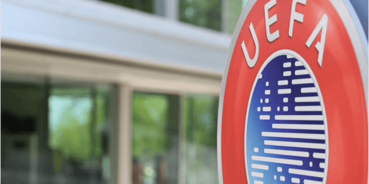 FIFA y UEFA suspenden a los clubes y selecciones nacionales rusas de todas las competiciones