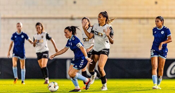 Las medianías se pagan y el Valencia lo sufrió