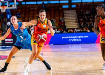 Valencia Basket y Spar Girona se citan por el título de la Supercopa