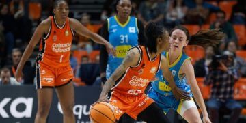 Valencia Basket derrotó a Cadí La Seu, pero Queralt Casas sufrió una grave lesión