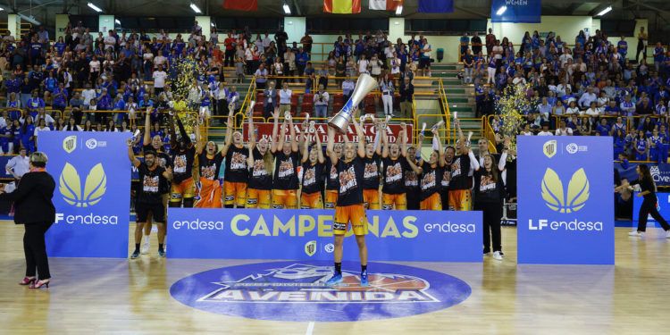 Valencia Basket conquista su primer título liguero