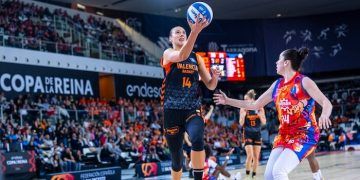 Casademont Zaragoza eliminó en cuartos a IDK Euskotren en el estreno de la Copa de la Reina