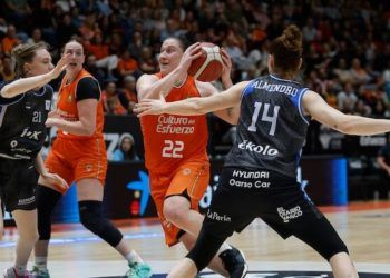 Valencia Basket eliminó a IDK y se medirá en semifinales de LF Endesa con Casademont Zaragoza