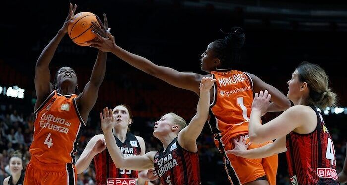 Valencia Basket remontó para imponerse a Girona
