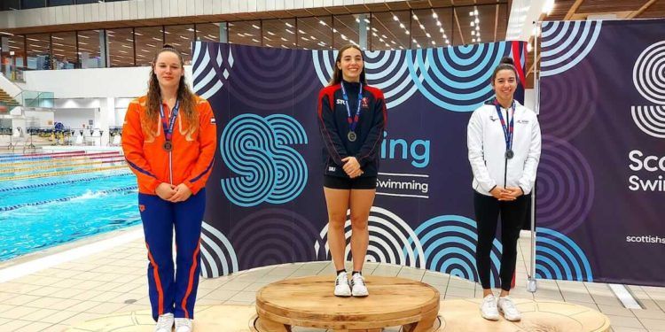 Valeria Antolino, plata en trampolín de tres metros en Edimburgo