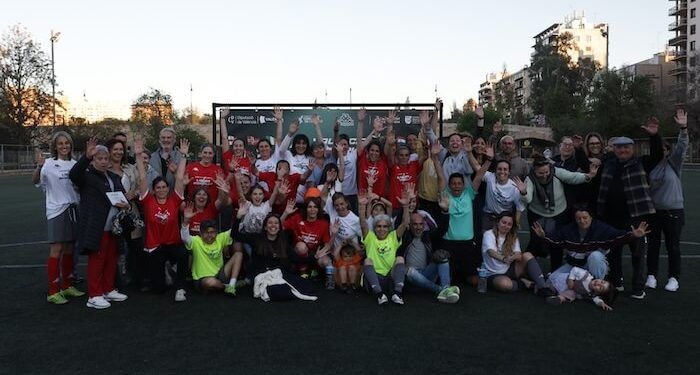 Laura Mansilla es homenajeada por las Referentes en un memorial en la Valencia Cup Girls