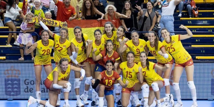 España logró doblegar a Suiza en el arranque  del bilateral en Gran Canaria