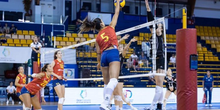 España completó el pleno de triunfos en el bilateral ante Suiza