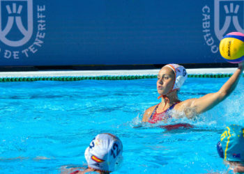 España no da opción a Australia y hace pleno en su grupo