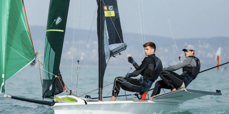 Martin y Jaime Wizner firman la primera victoria parcial española en el Europeo de 49er