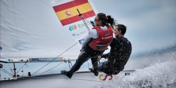 Xammar y Cardona sostienen el liderato del Mundial de 470 tras el primer día de finales