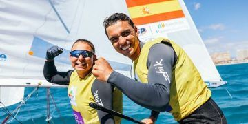 Jordi Xammar y Marta Cardona, oro, y Paula Barceló y María Cantero, bronce, en el Sofía