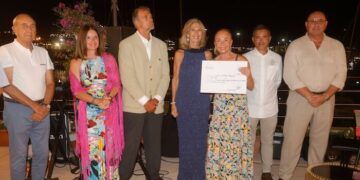 El CF E1 Paiporta, entidad beneficiaria de la acción solidaria en el Trofeo de la Reina 2025